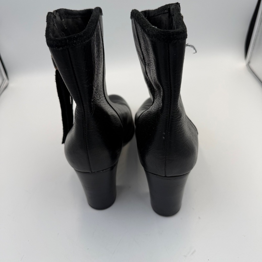 Lauren Ralph Lauren Carah Black Leather Tassel Ankle Boots Womens 9.5B - Picture 6 of 7